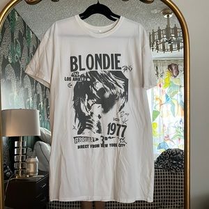 Blondie short sleeve long tee shirt dress - size small/medium.